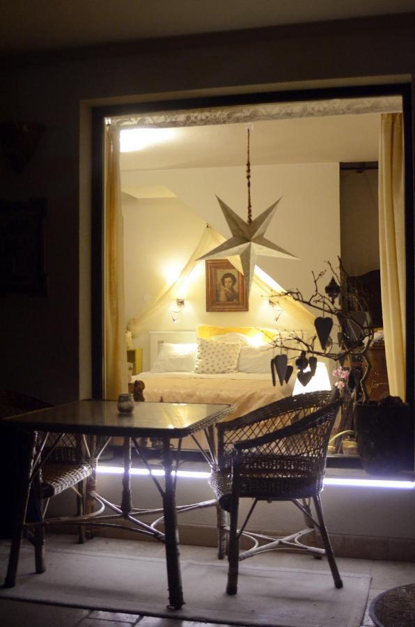 Filia Apartman Eger Esterno foto
