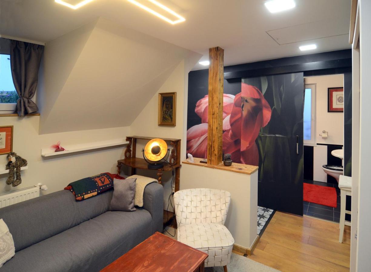 Filia Apartman Eger Esterno foto