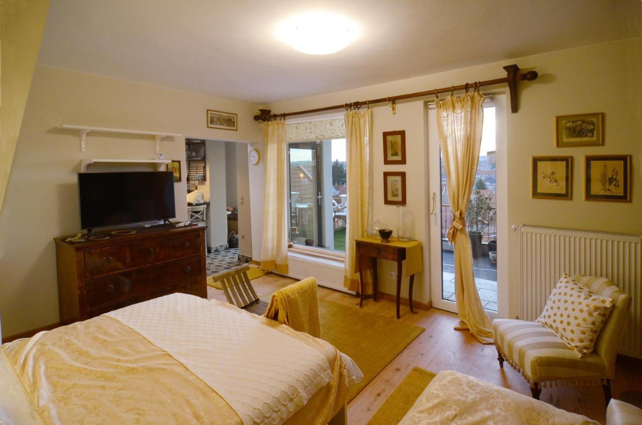 Filia Apartman Eger Esterno foto